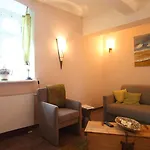 Mainchateau Hotel 4*